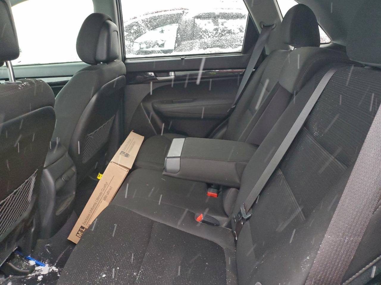 2014 KIA SORENTO LX photo 31