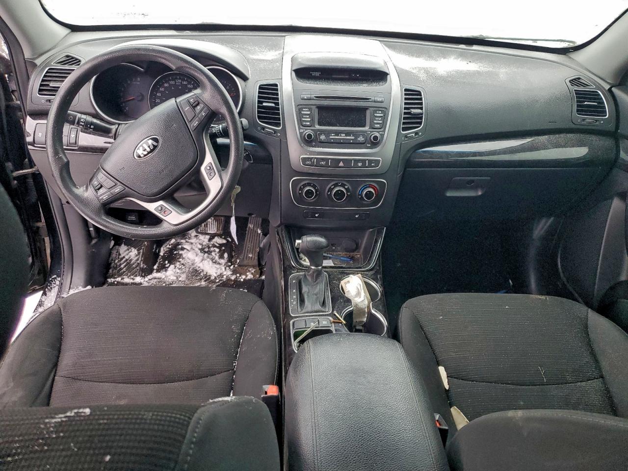 2014 KIA SORENTO LX photo 22