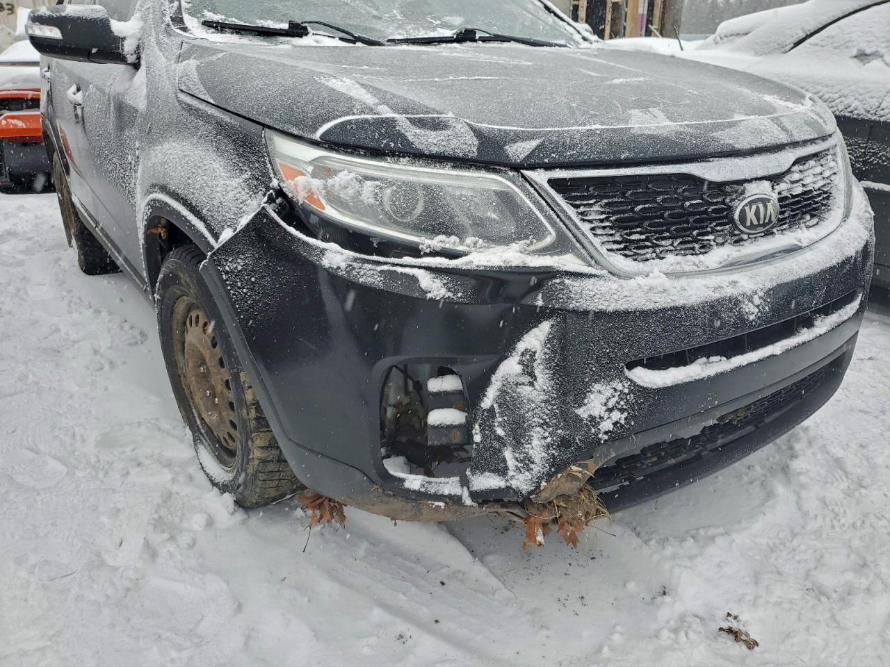 2014 KIA SORENTO LX photo 37