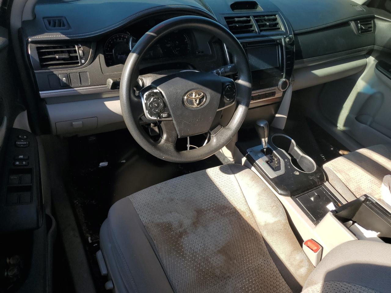 2012 TOYOTA CAMRY BASE photo 8