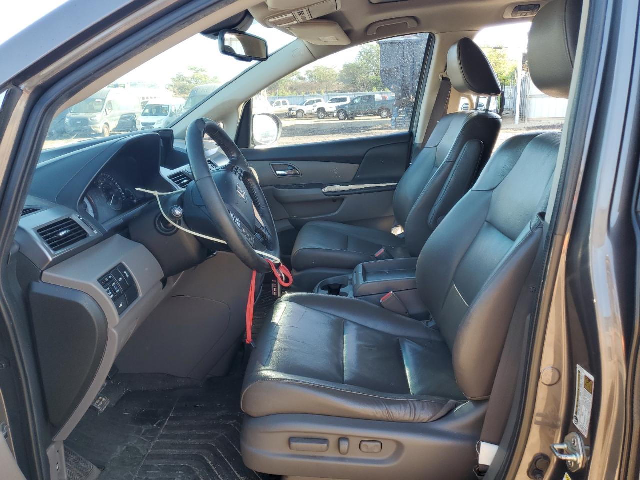 2014 HONDA ODYSSEY EXL photo 7