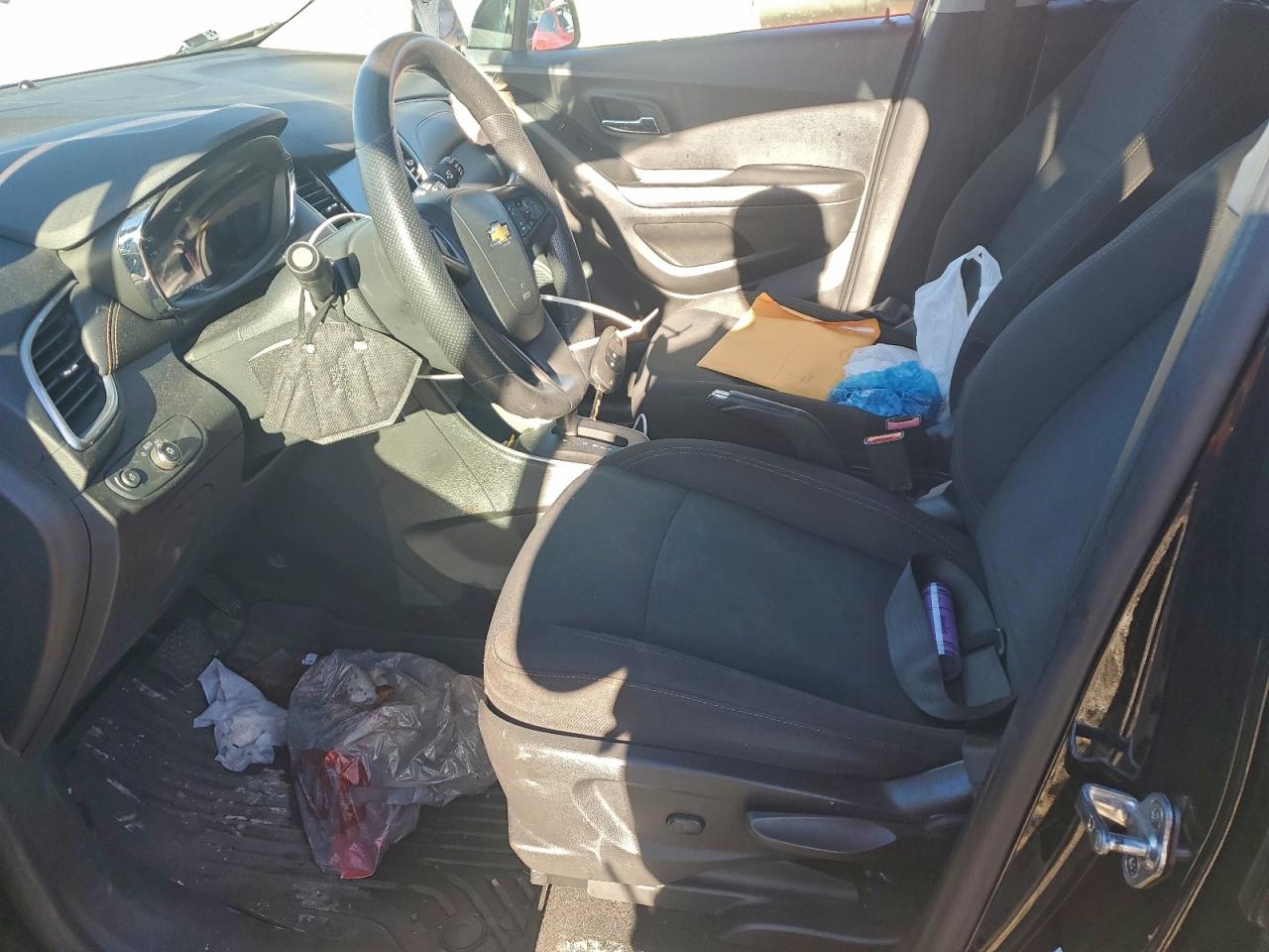 2020 CHEVROLET TRAX LS photo 13