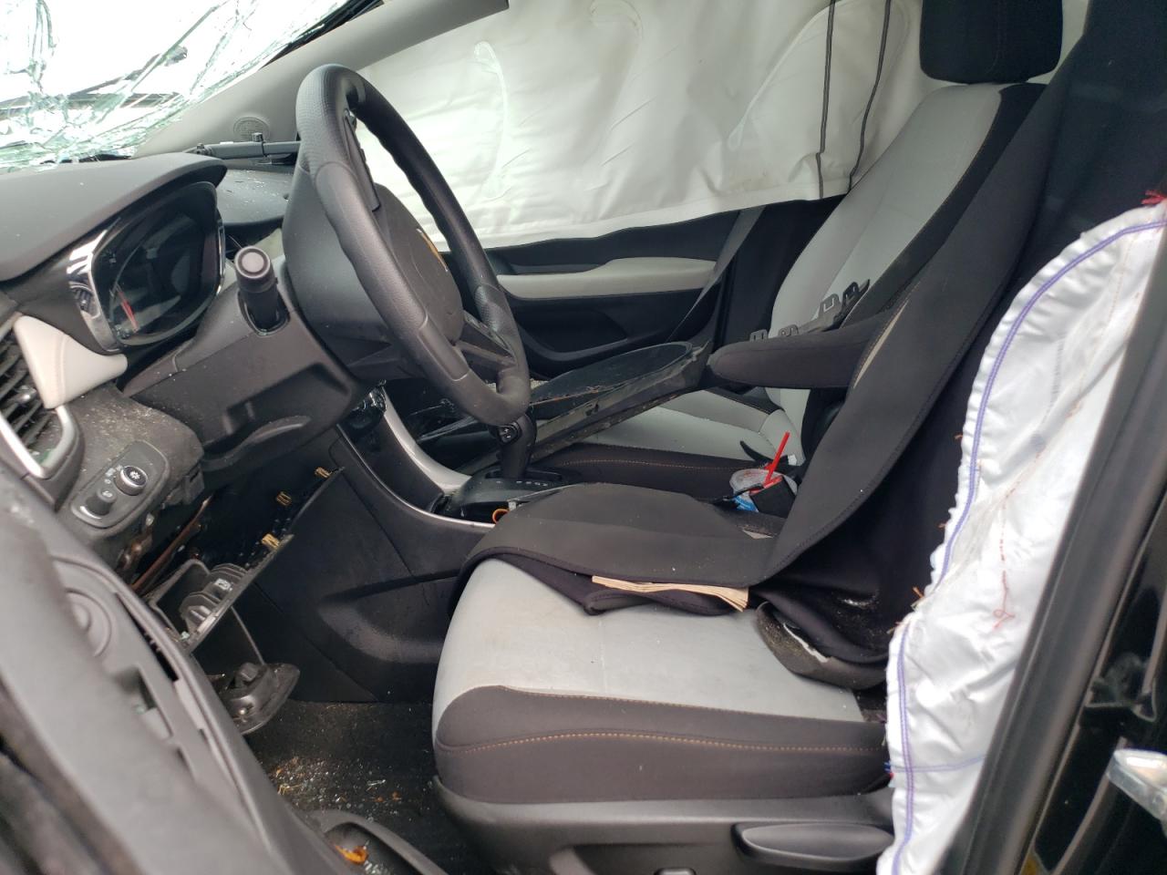 2019 CHEVROLET TRAX LS photo 19