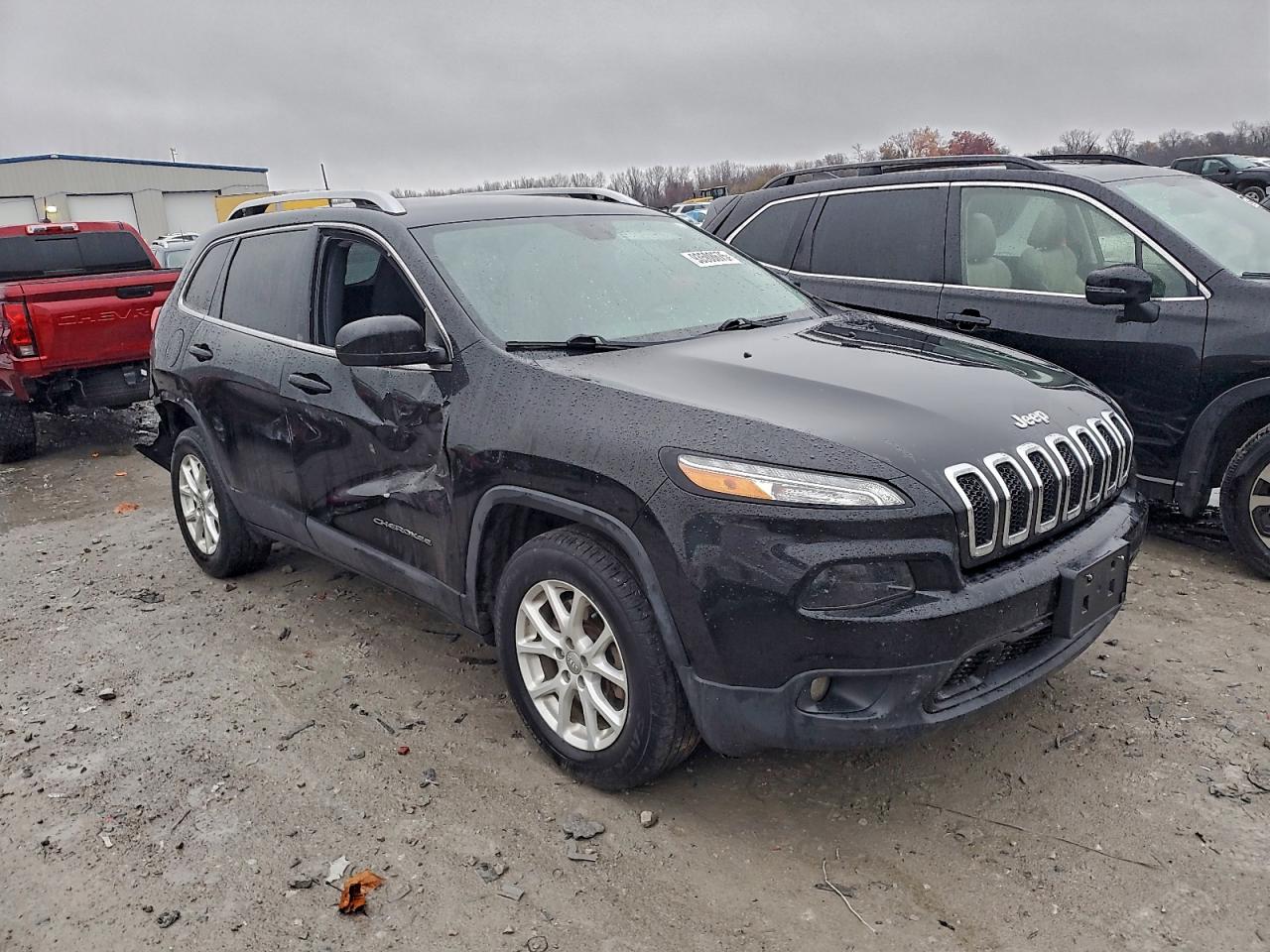 2017 JEEP CHEROKEE LATITUDE photo 4