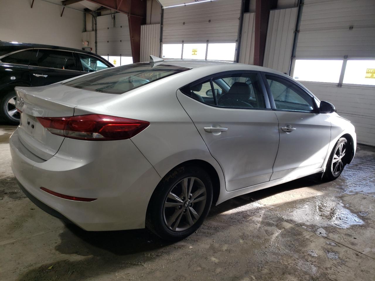 2017 HYUNDAI ELANTRA SE photo 3