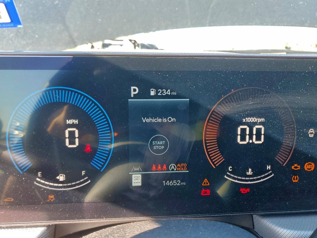 2025 HYUNDAI SONATA SE photo 9