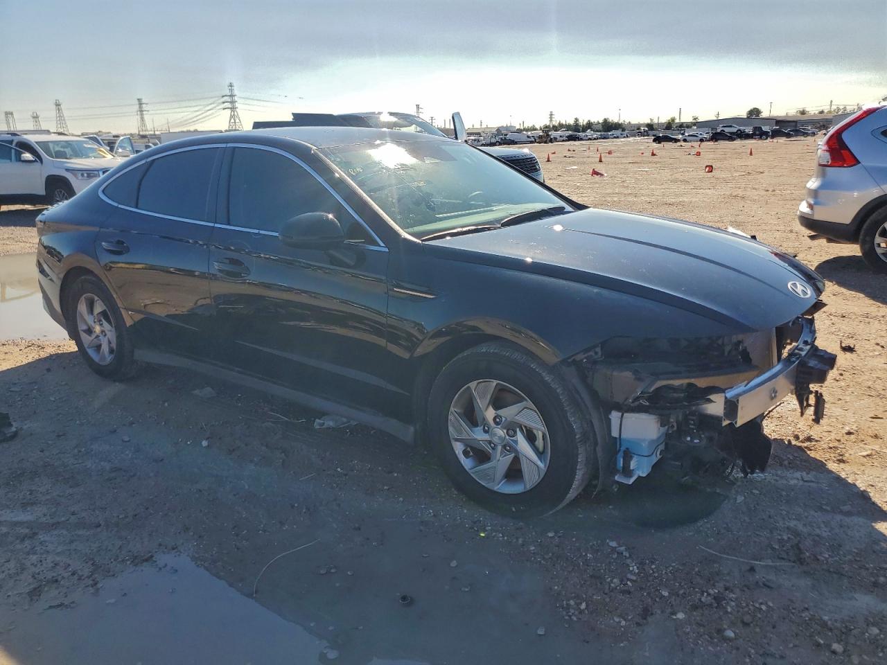 2025 HYUNDAI SONATA SE photo 4