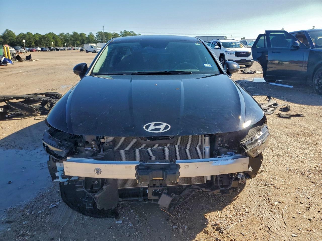 2025 HYUNDAI SONATA SE photo 5