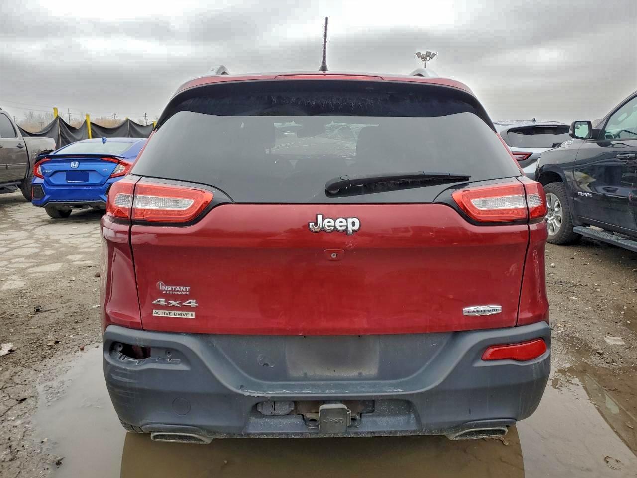 2015 JEEP CHEROKEE LATITUDE photo 16