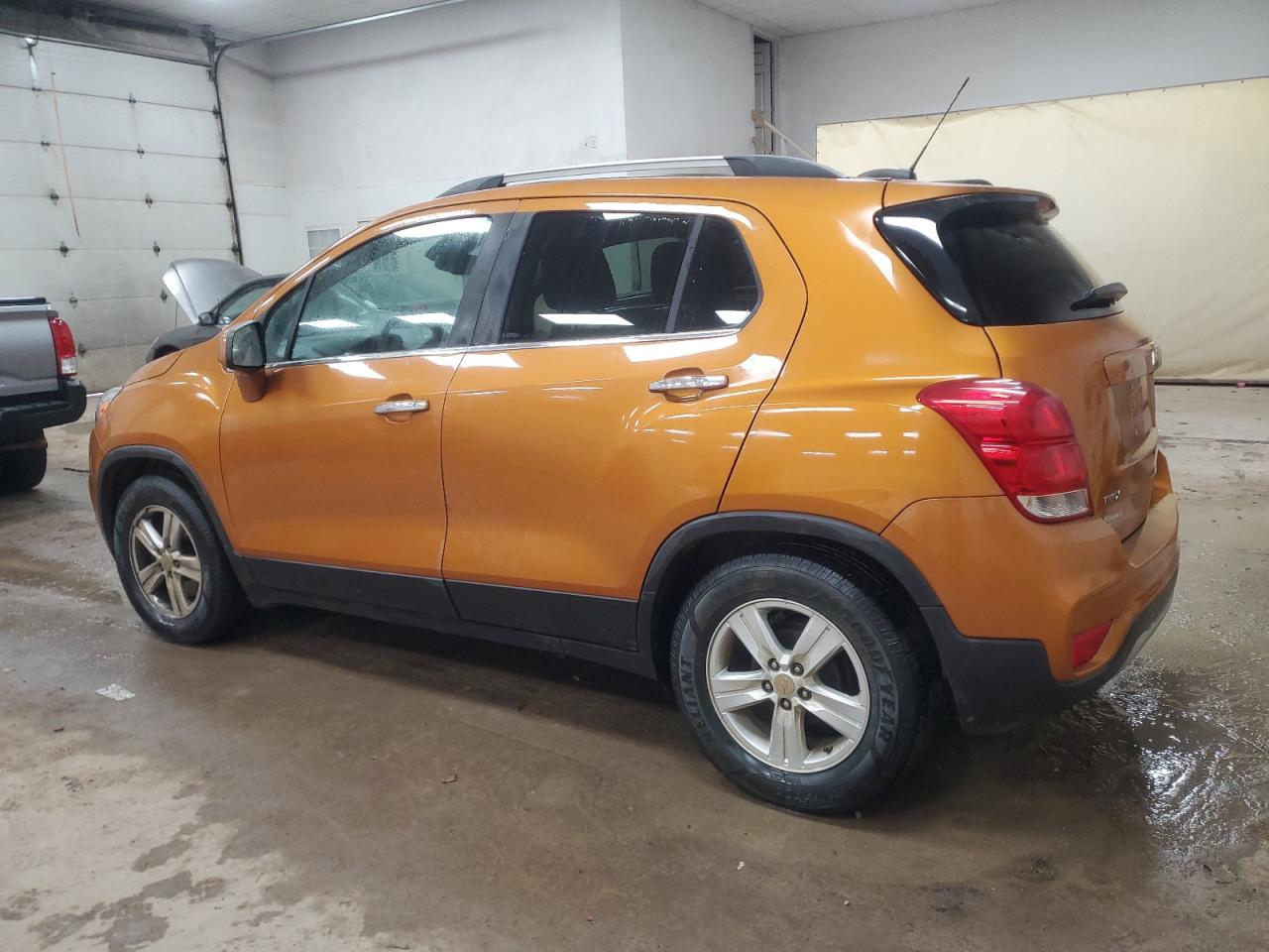 2017 CHEVROLET TRAX 1LT photo 3
