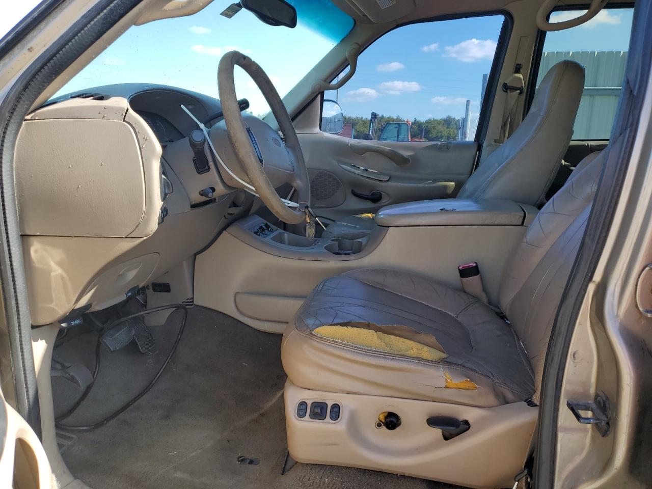 2002 FORD EXPEDITION XLT photo 7