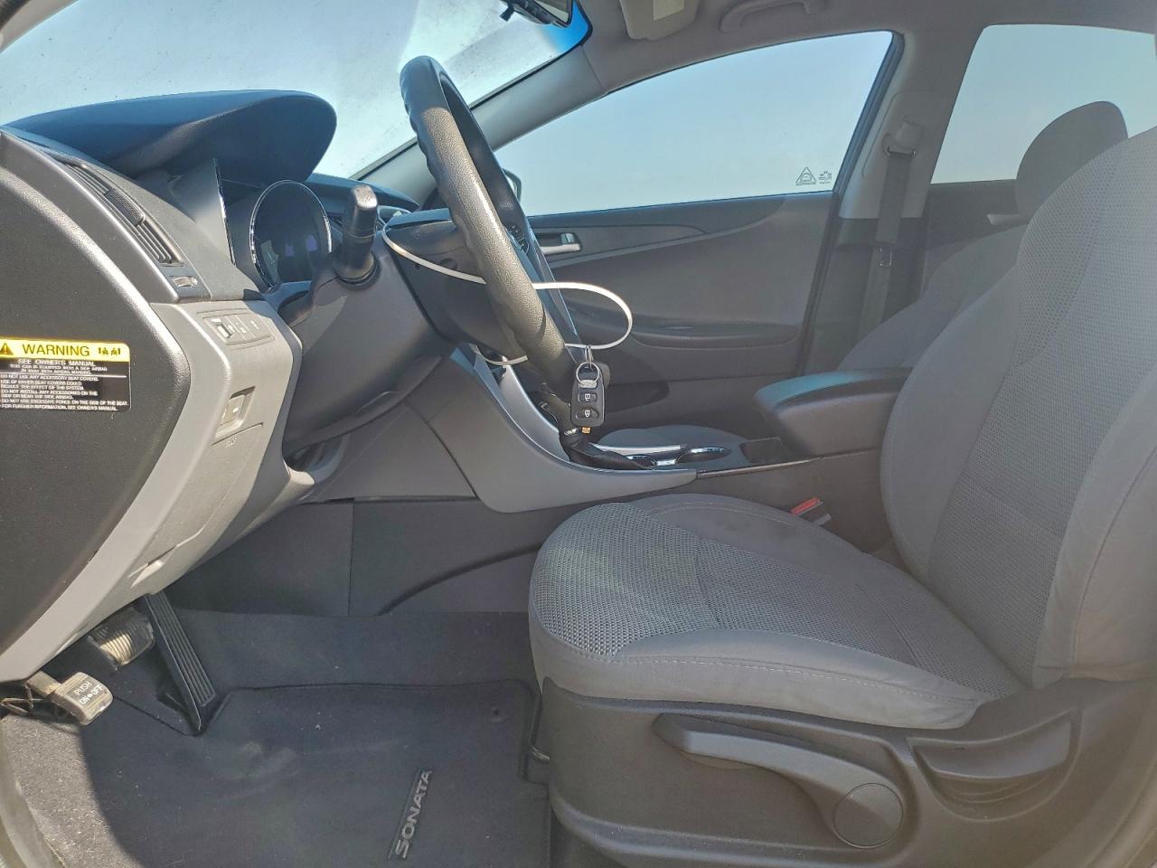 2014 HYUNDAI SONATA GLS photo 7
