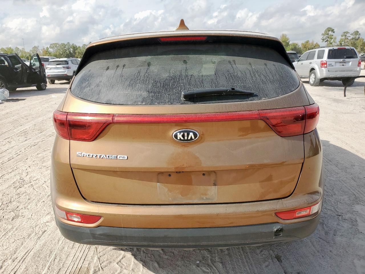 2017 KIA SPORTAGE LX photo 11