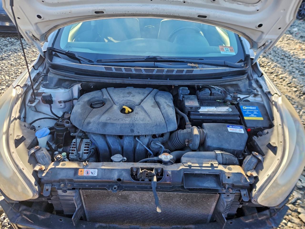 2014 HYUNDAI ELANTRA SE photo 21