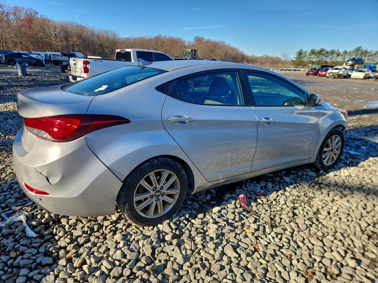 2014 HYUNDAI ELANTRA SE photo 5