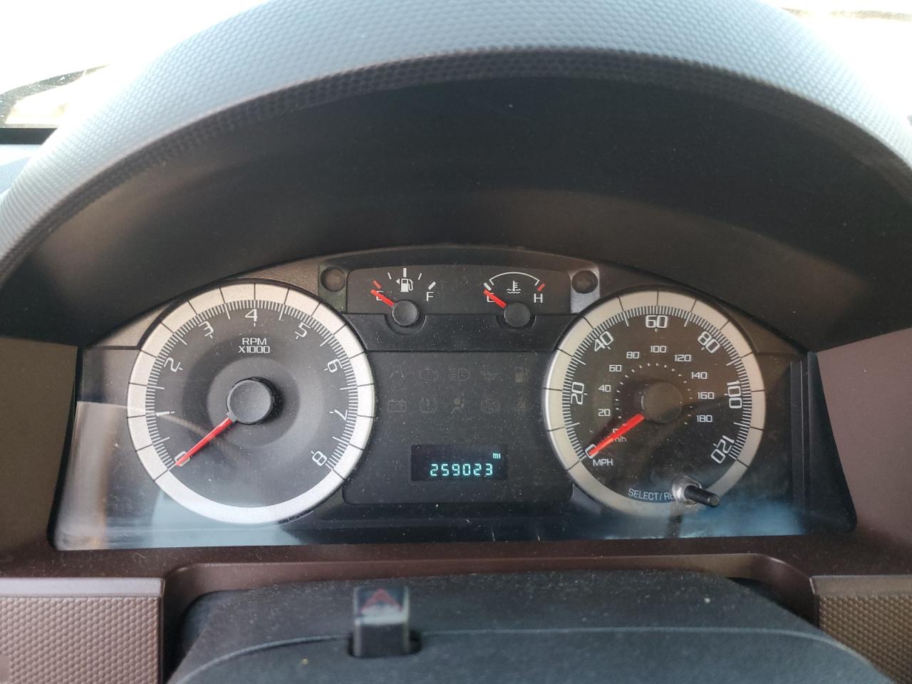 2008 FORD ESCAPE XLT photo 9
