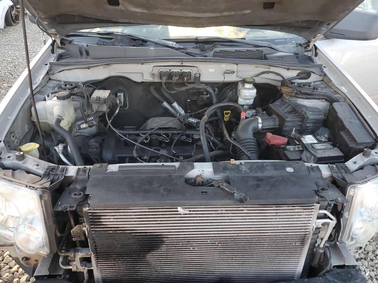 2008 FORD ESCAPE XLT photo 12