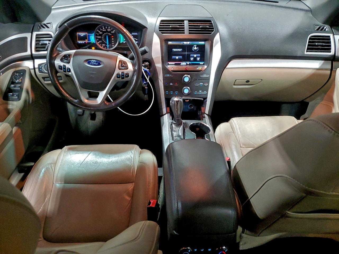 2014 FORD EXPLORER XLT photo 8