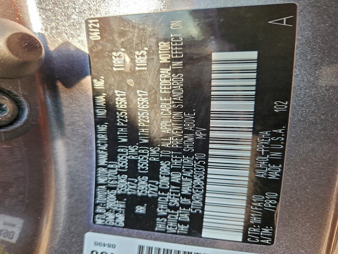 2021 TOYOTA SIENNA LE photo 13