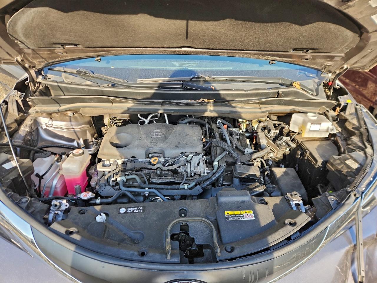 2021 TOYOTA SIENNA LE photo 12