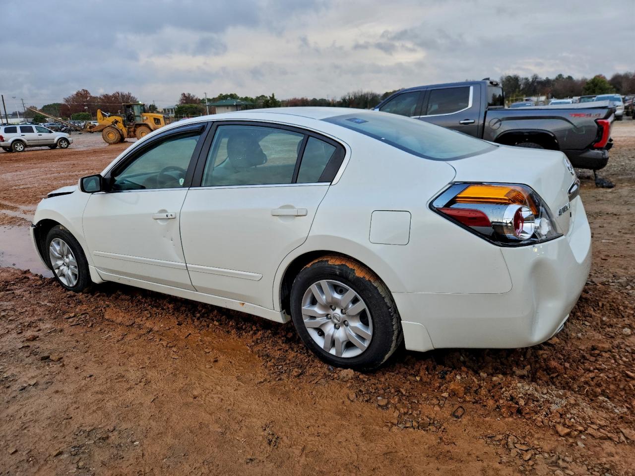2012 NISSAN ALTIMA BASE photo 2