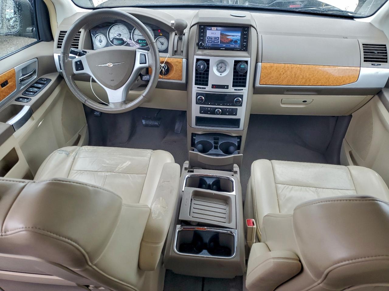 2008 CHRYSLER TOWN & COUNTRY LIMITED photo 8
