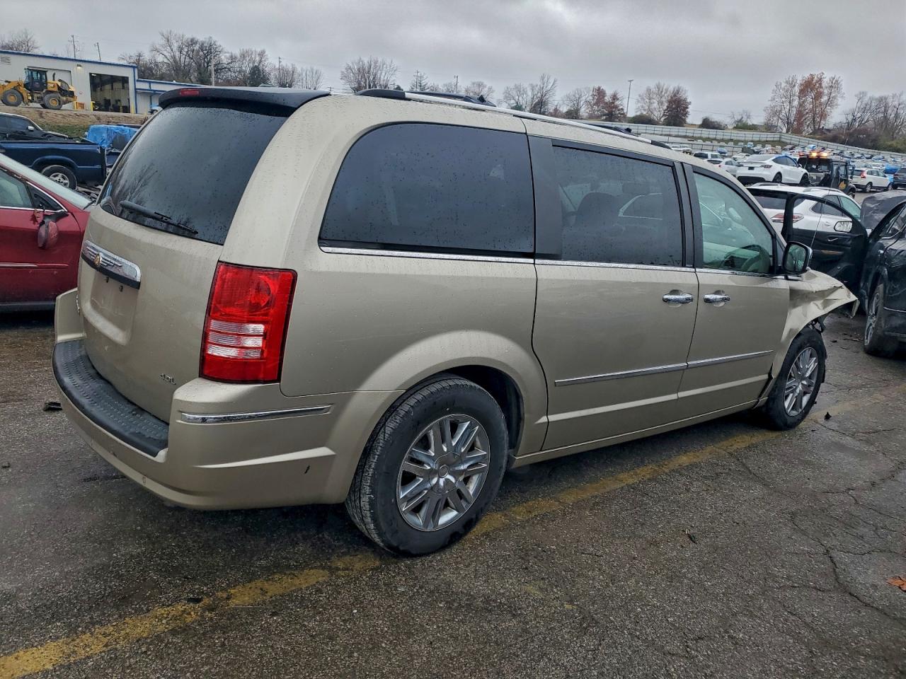 2008 CHRYSLER TOWN & COUNTRY LIMITED photo 3