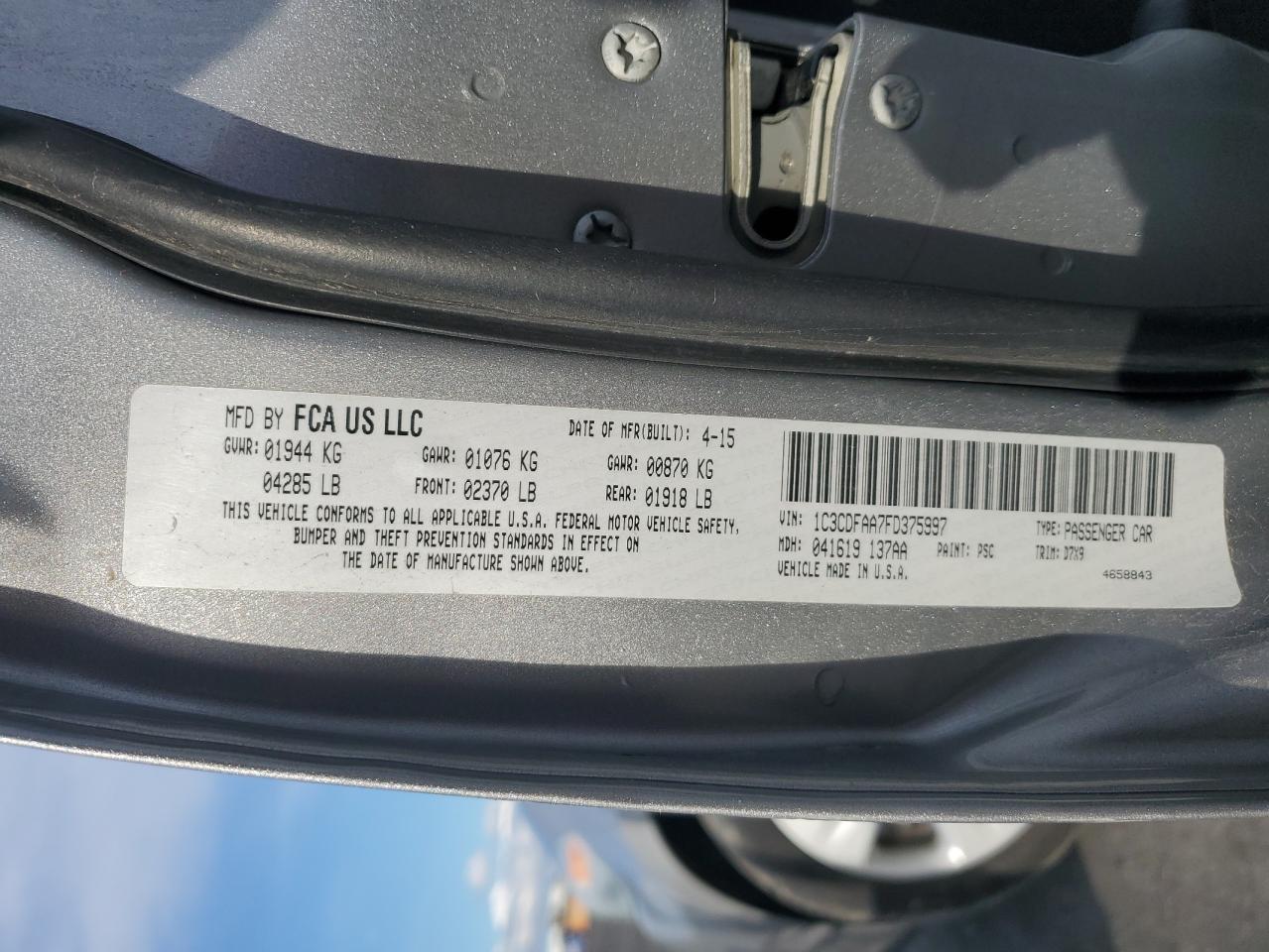 2015 DODGE DART SE photo 34