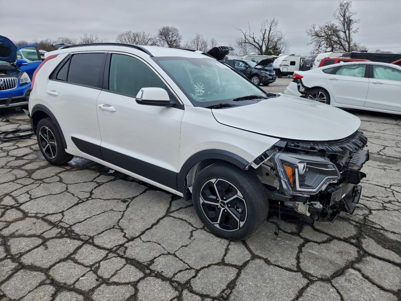2023 KIA NIRO EX photo 4