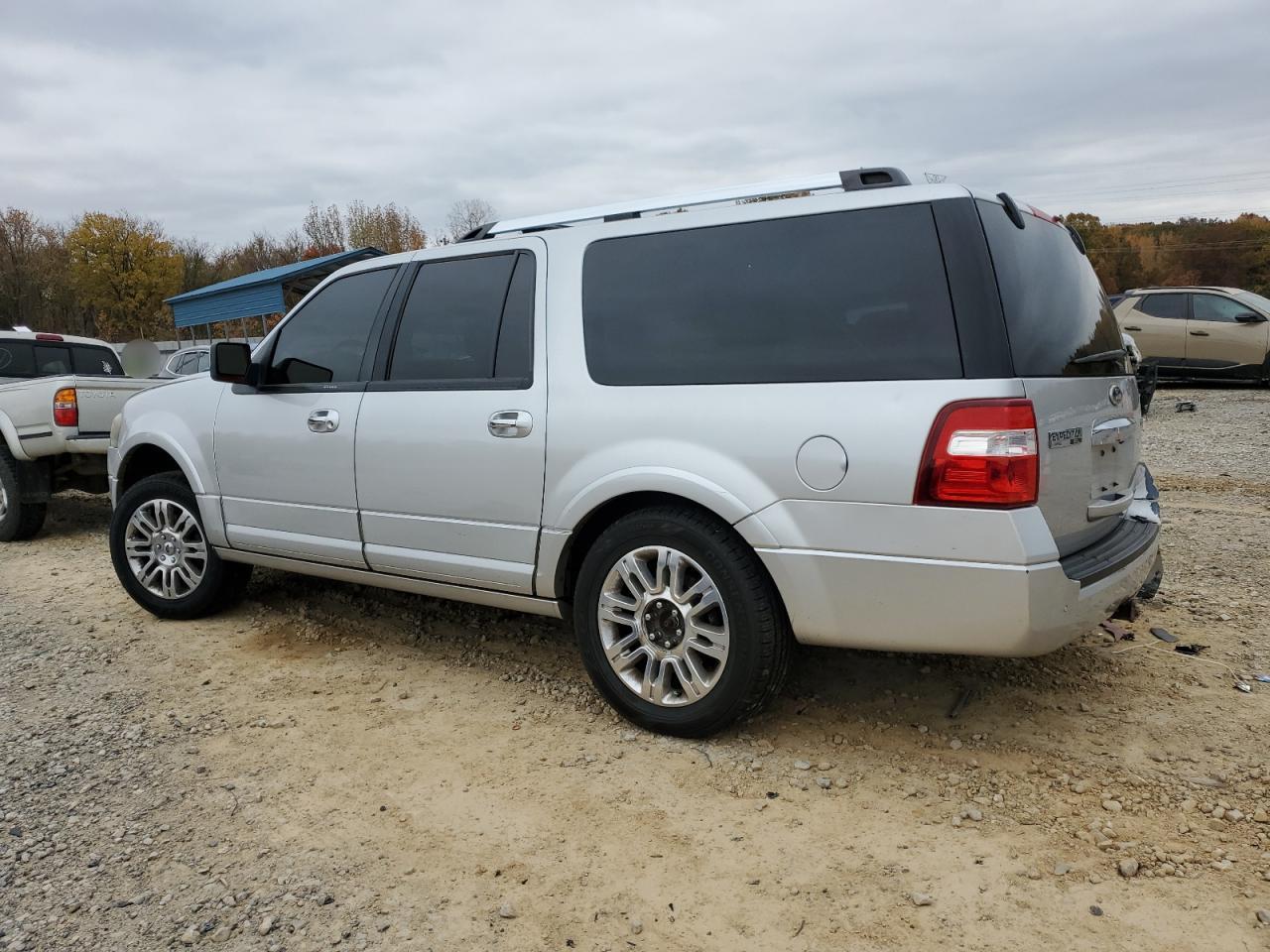 2011 FORD EXPEDITION EL LIMITED photo 2