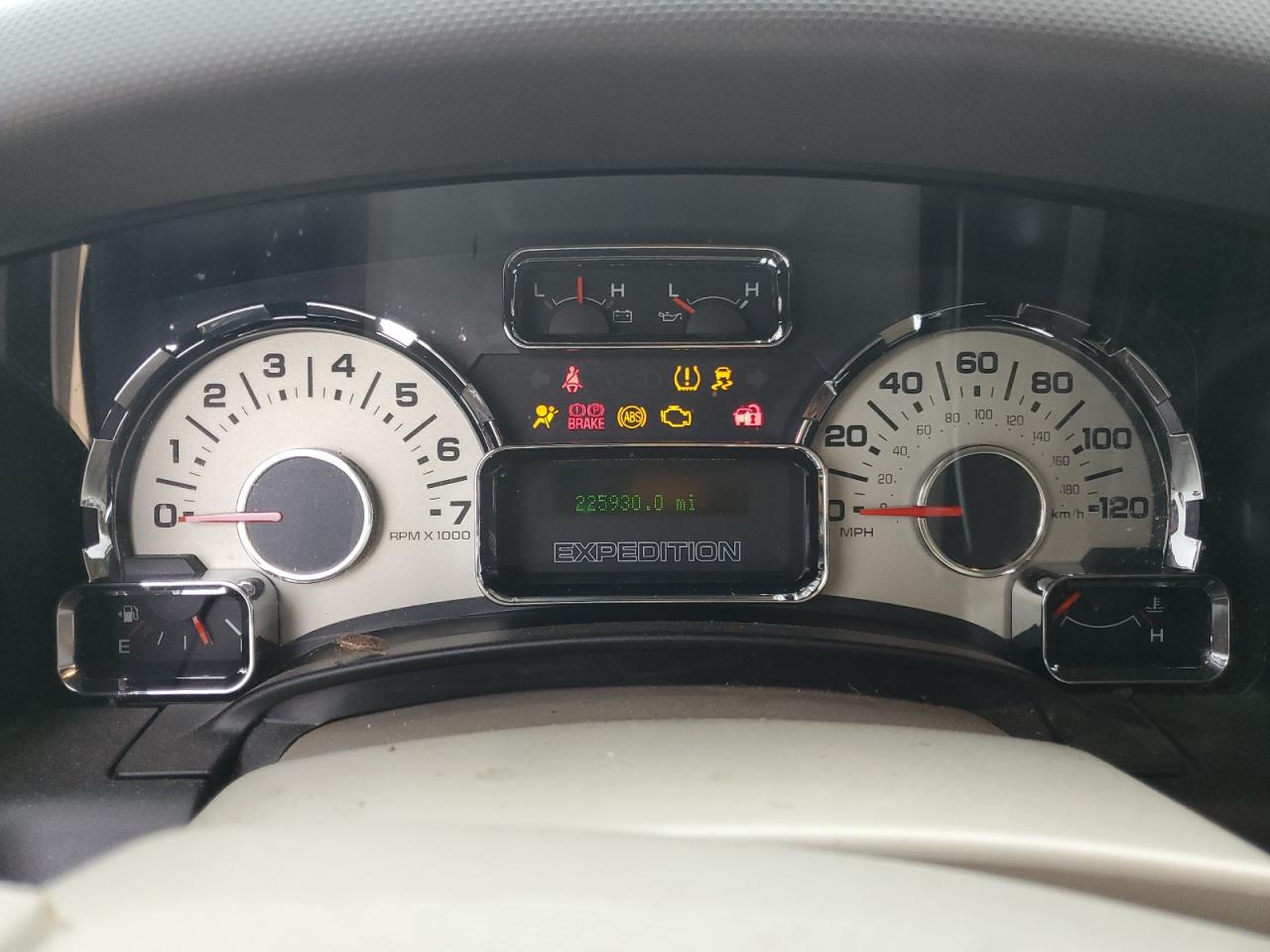 2011 FORD EXPEDITION EL LIMITED photo 9