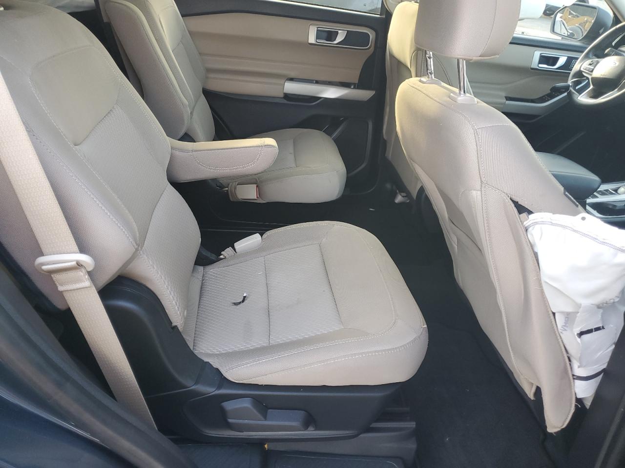 2023 FORD EXPLORER XLT photo 21