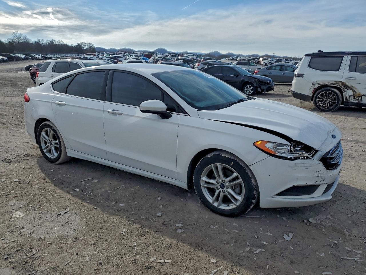 2018 FORD FUSION SE photo 7