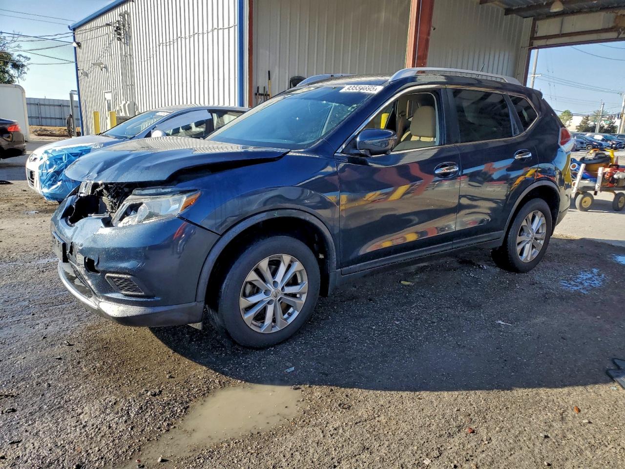 2016 NISSAN ROGUE