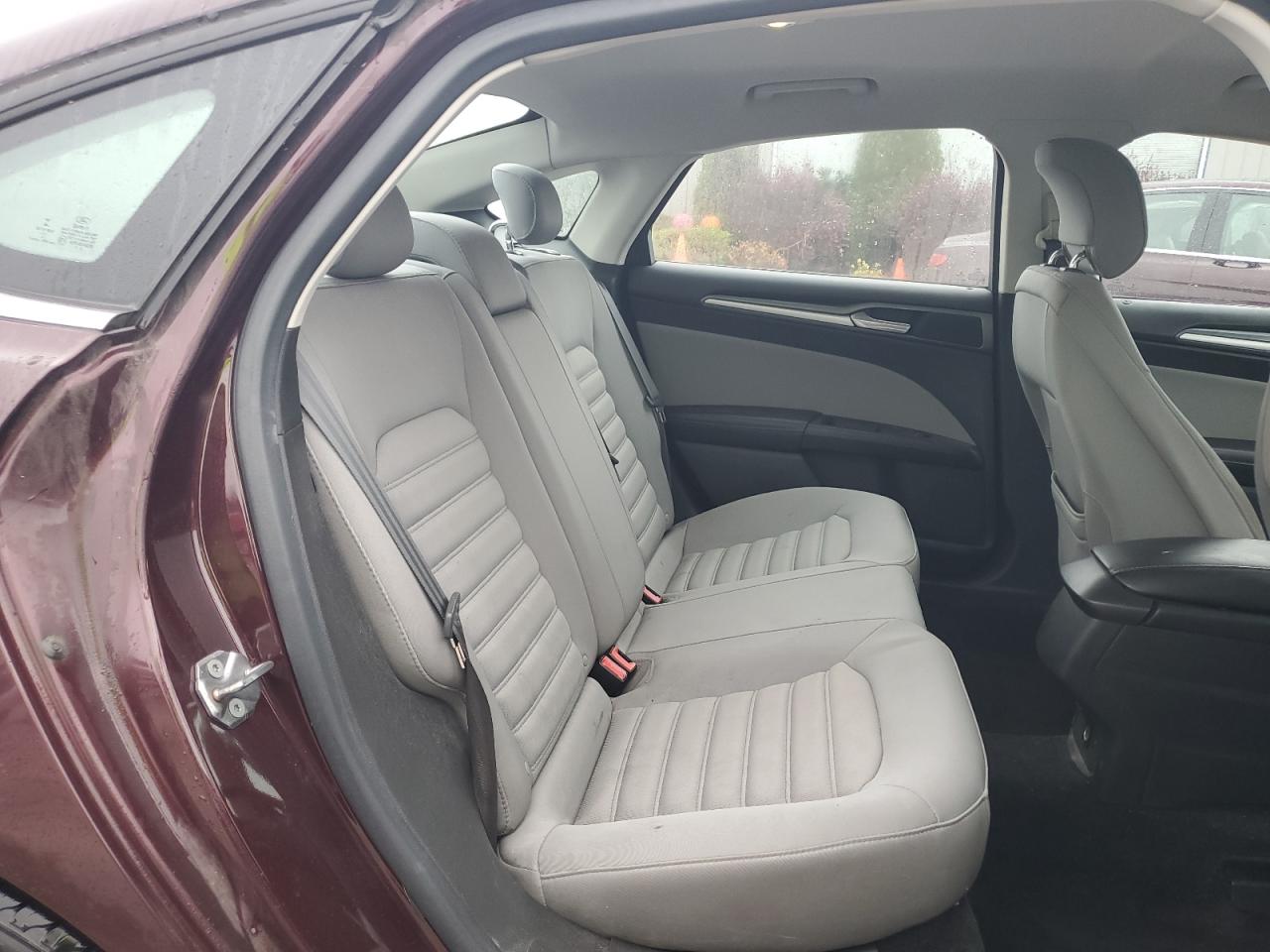 2013 FORD FUSION S photo 19