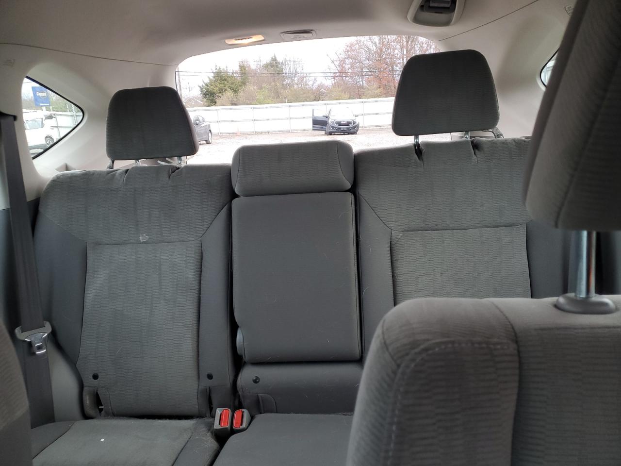 2013 HONDA CR-V LX photo 19