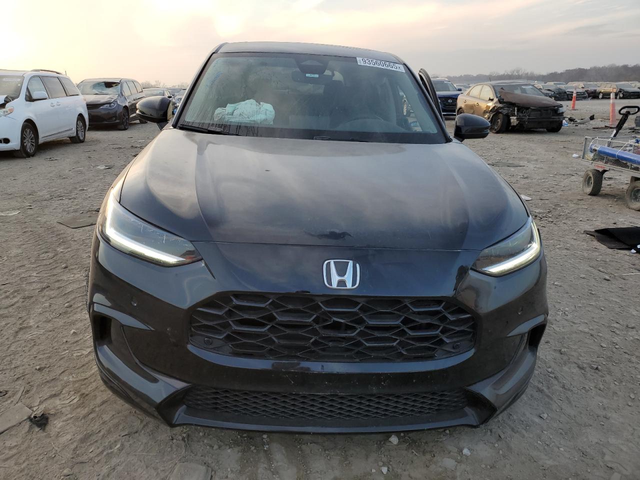 2024 HONDA HR-V photo 9