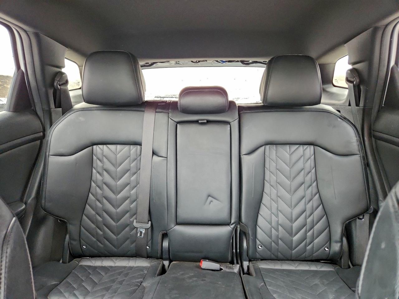 2023 KIA SPORTAGE X LINE photo 10