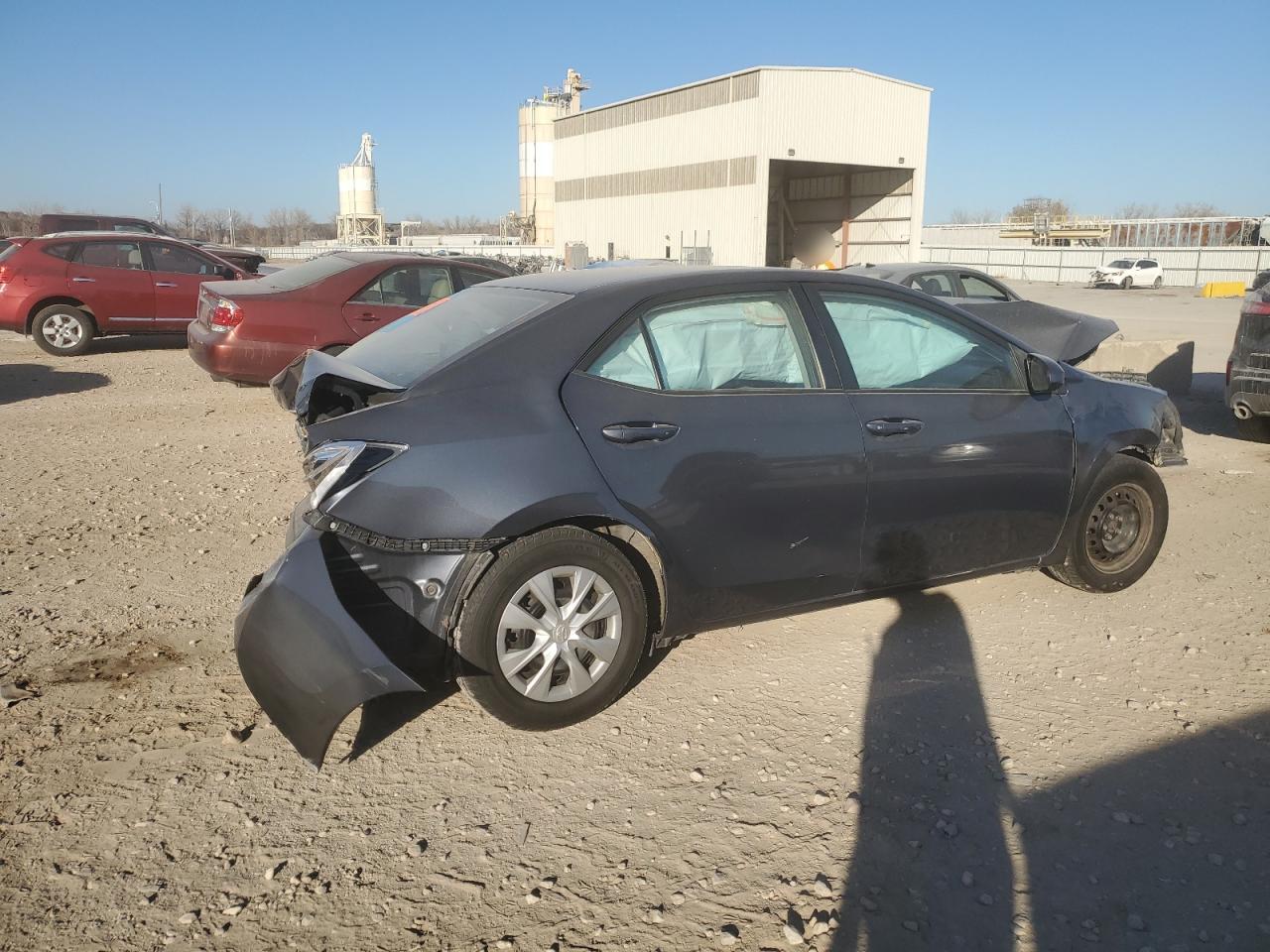 2015 TOYOTA COROLLA L photo 3