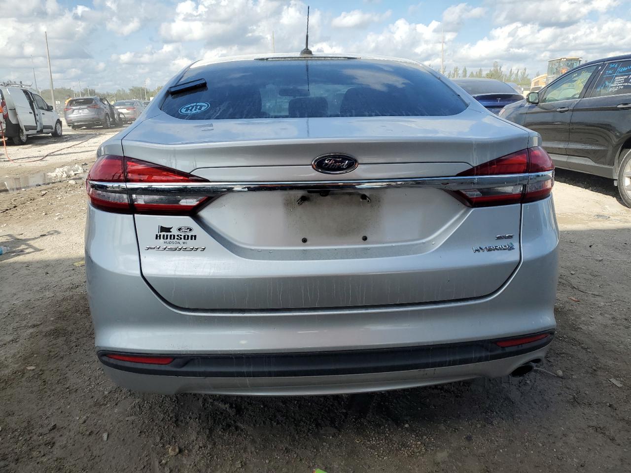 2017 FORD FUSION SE HYBRID photo 6