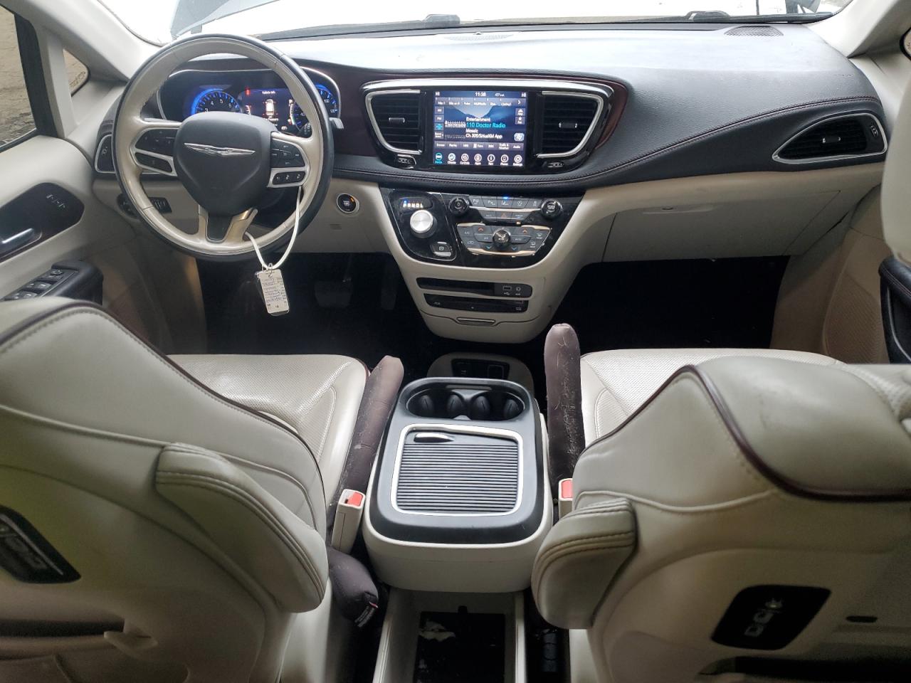 2019 CHRYSLER PACIFICA LIMITED photo 8