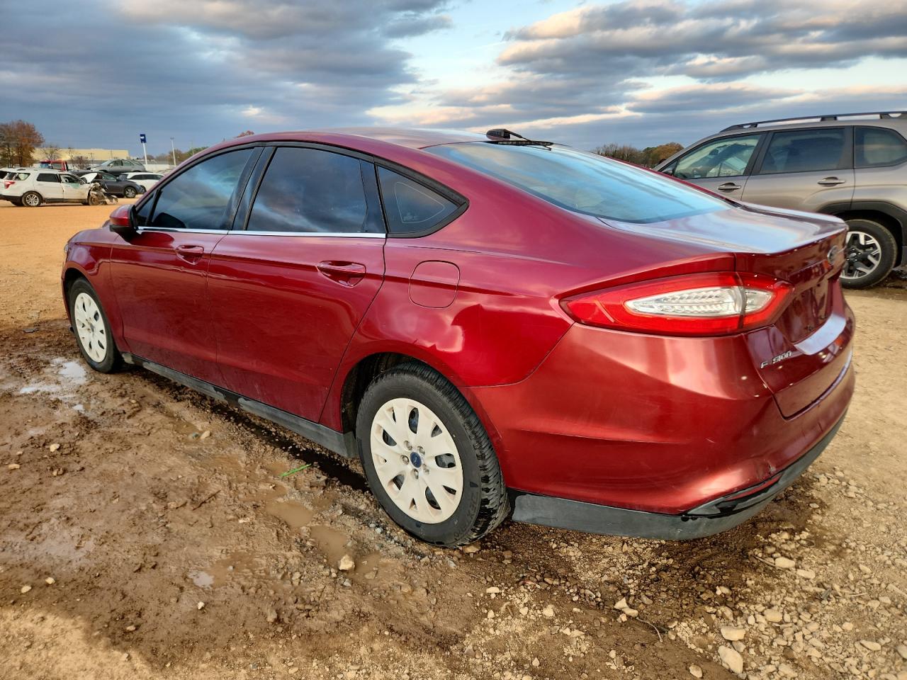 2013 FORD FUSION S photo 4