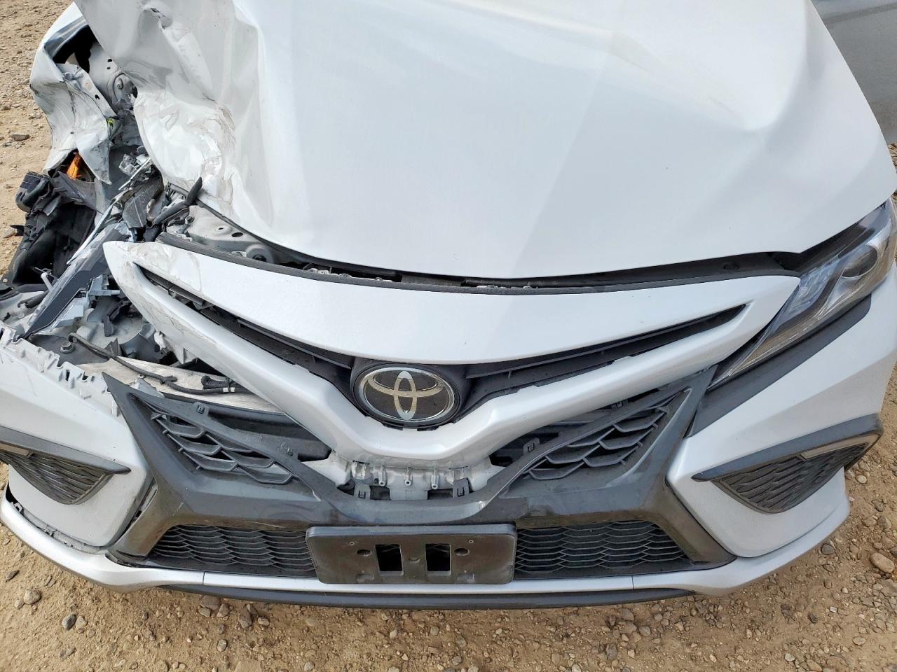 2023 TOYOTA CAMRY XSE photo 21