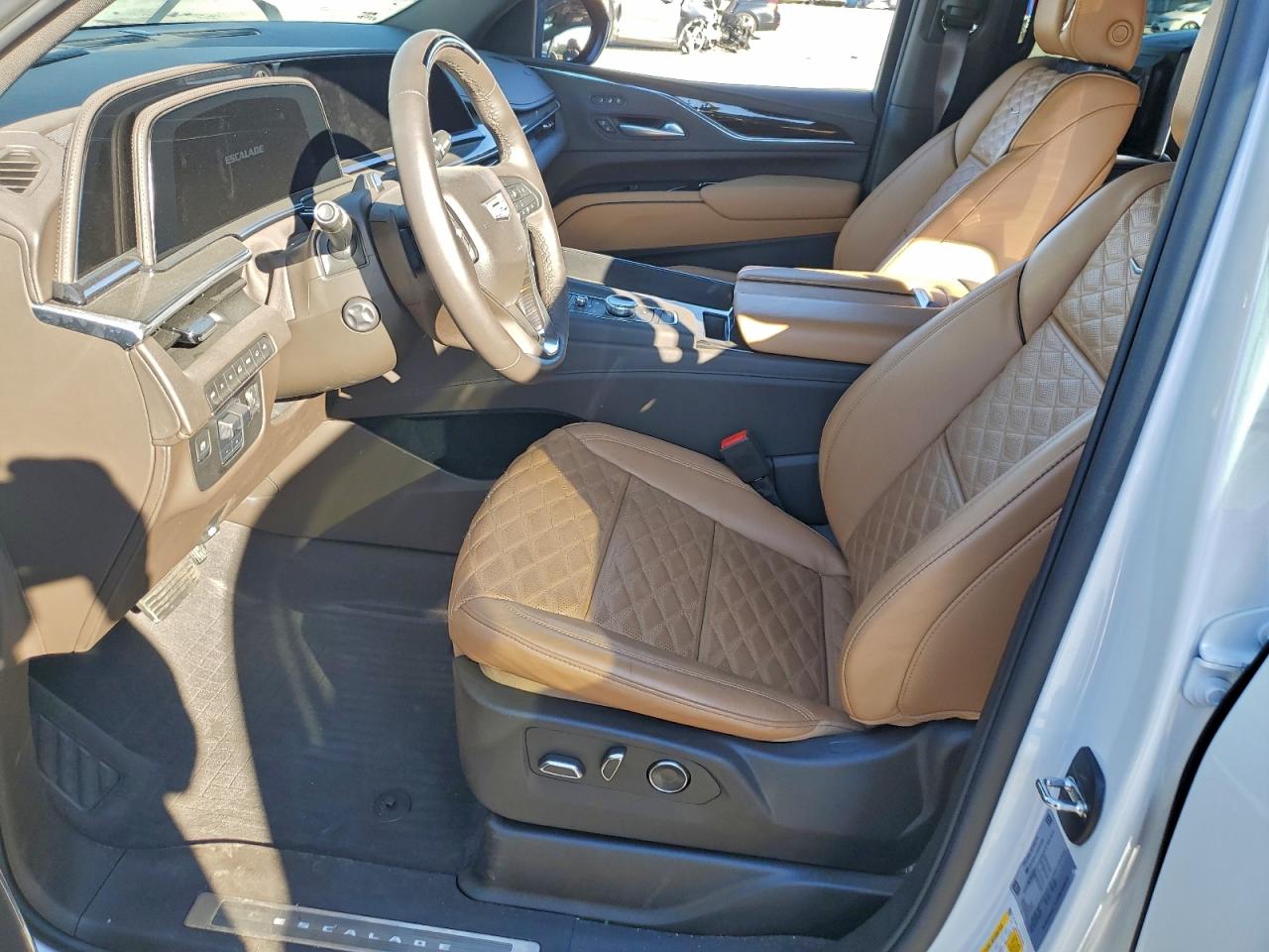 2024 CADILLAC ESCALADE ESV SPORT photo 19