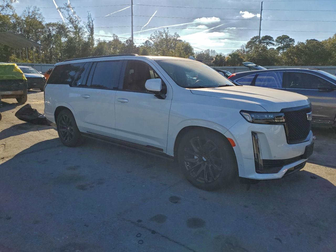 2024 CADILLAC ESCALADE ESV SPORT photo 10