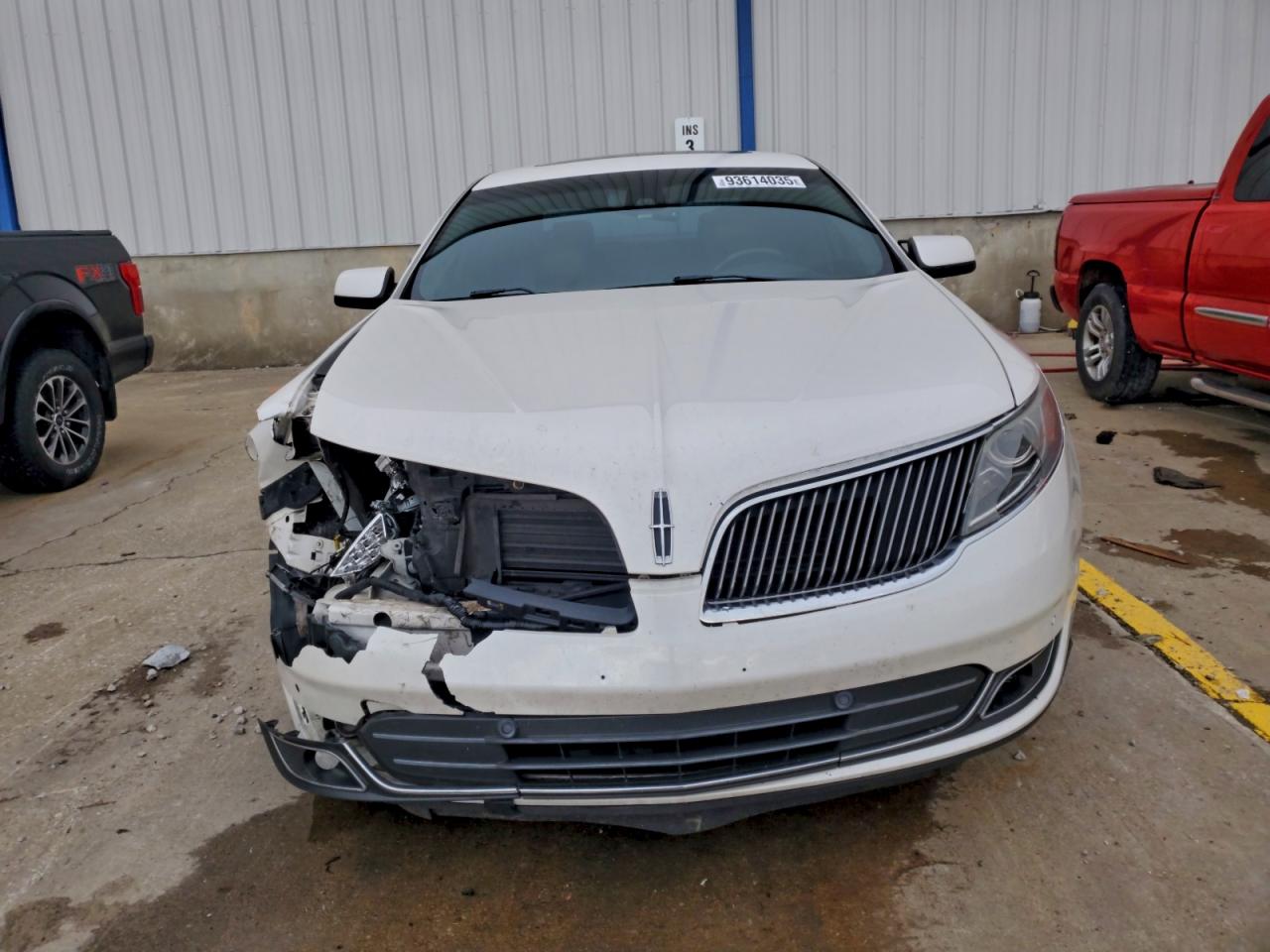2013 LINCOLN MKS photo 13