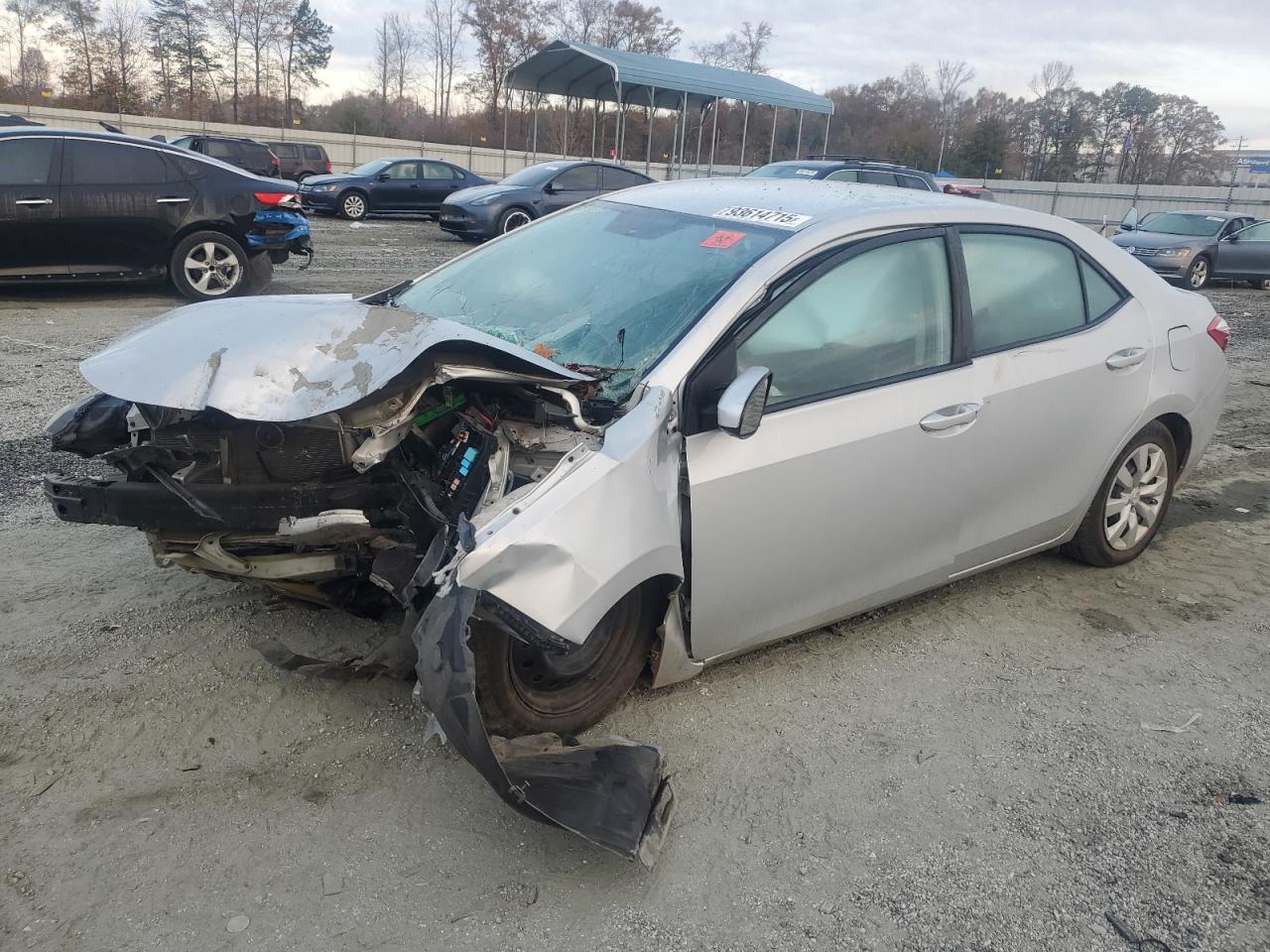 2015 TOYOTA COROLLA