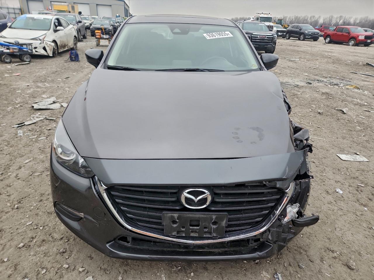 2018 MAZDA 3 TOURING photo 5