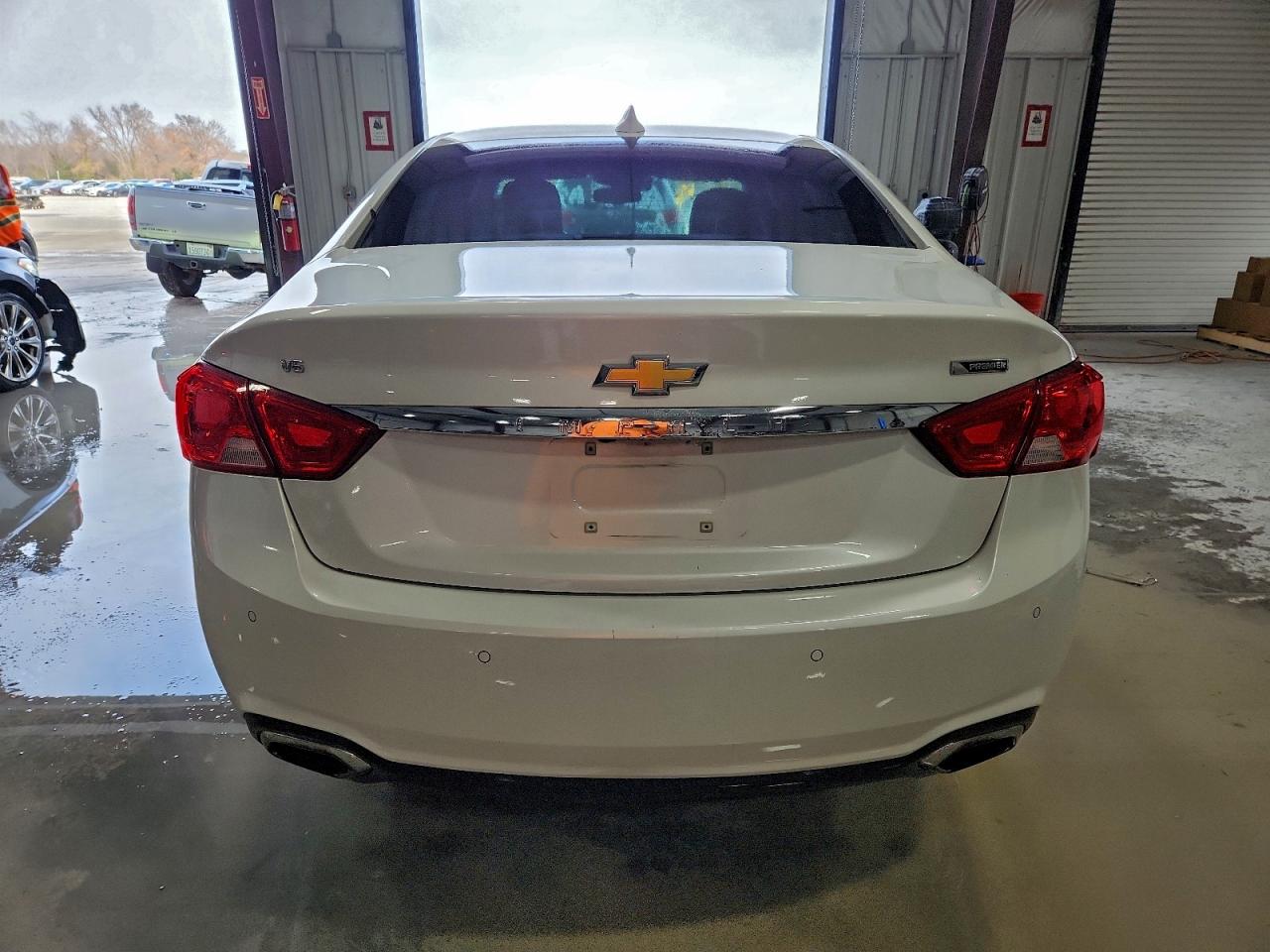 2018 CHEVROLET IMPALA PREMIER photo 6