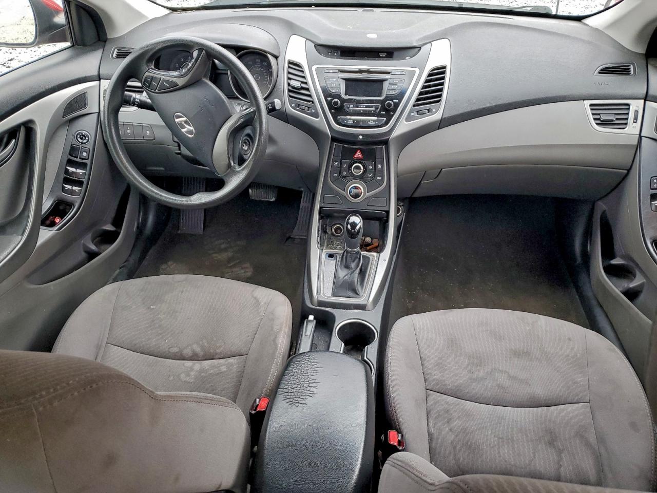 2015 HYUNDAI ELANTRA SE photo 8
